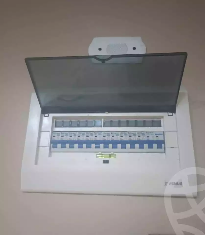 https://aqarmap.com.eg/ar/listing/6185349-for-sale-alexandria-moharram-bey-tryq-qn-lswys
