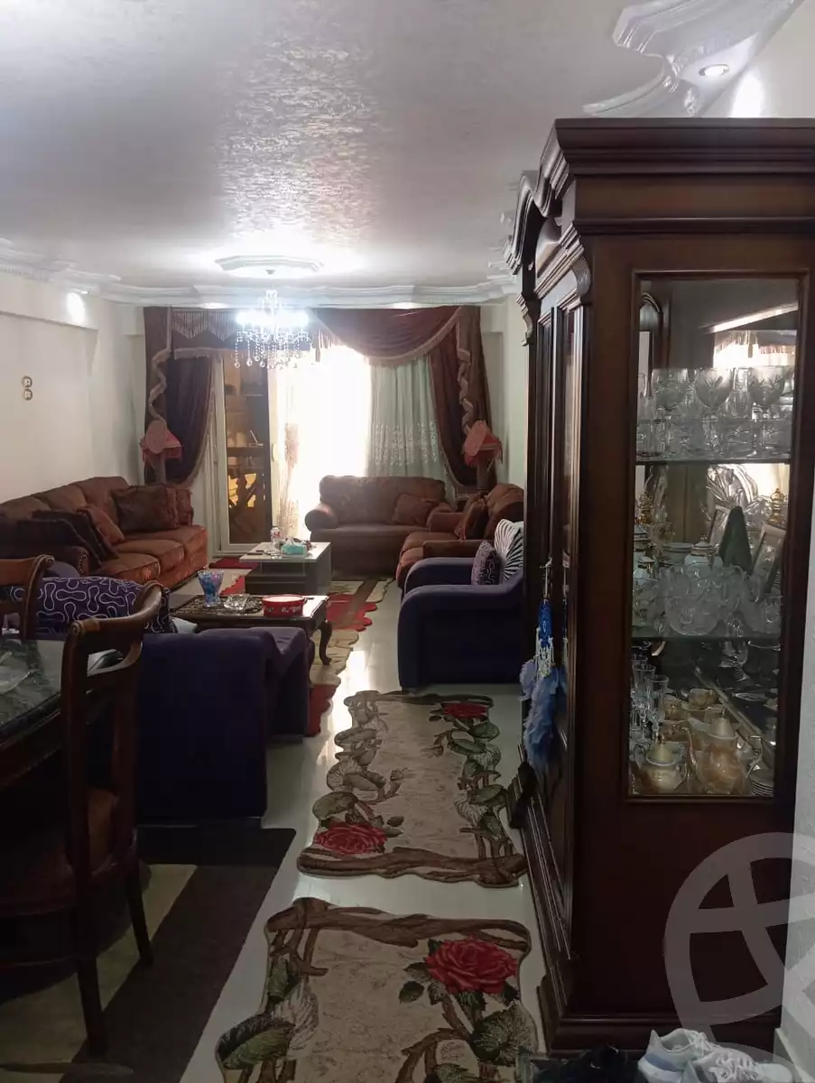 https://aqarmap.com.eg/en/listing/6185472-for-sale-alexandria-moharram-bey-haret-al-romani