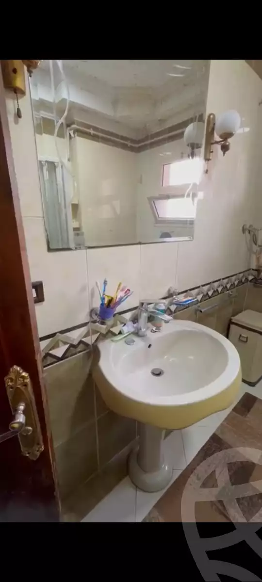 https://aqarmap.com.eg/ar/listing/6185553-for-sale-cairo-shoubra-el-khalafwai-sengar-st