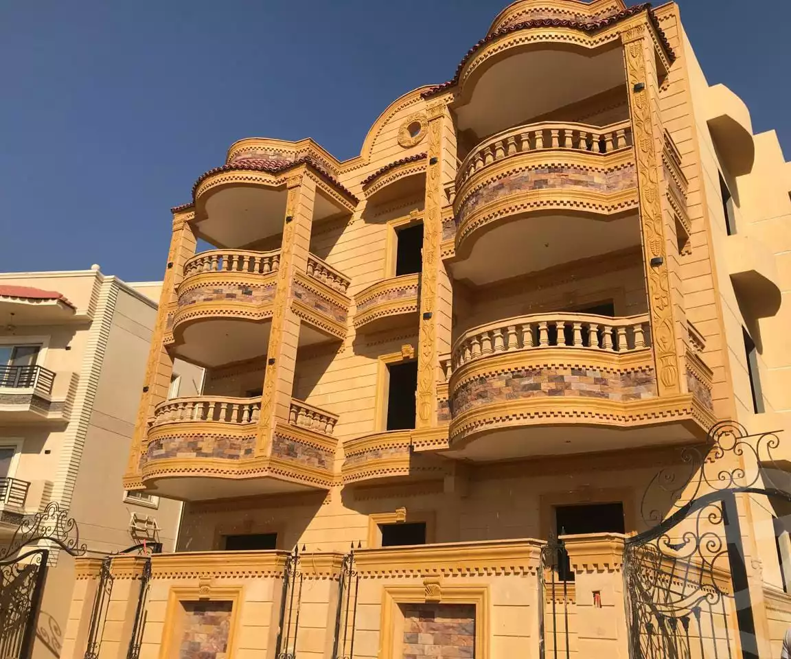 https://aqarmap.com.eg/en/listing/6186620-for-sale-cairo-el-shorouk-h-lnd