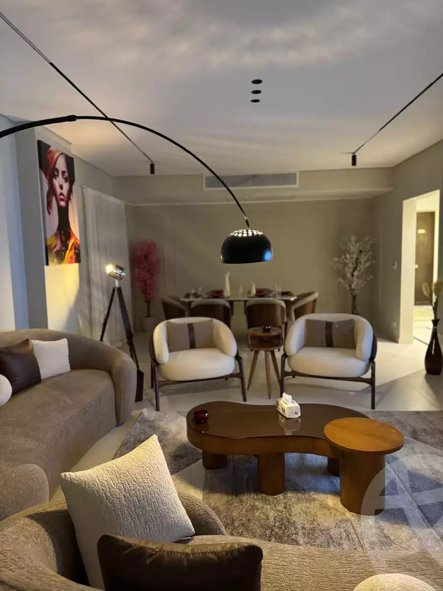 https://aqarmap.com.eg/ar/listing/6186755-for-sale-cairo-el-sheikh-zayed-city-compounds-kmbwnd-wn-16-swdyk