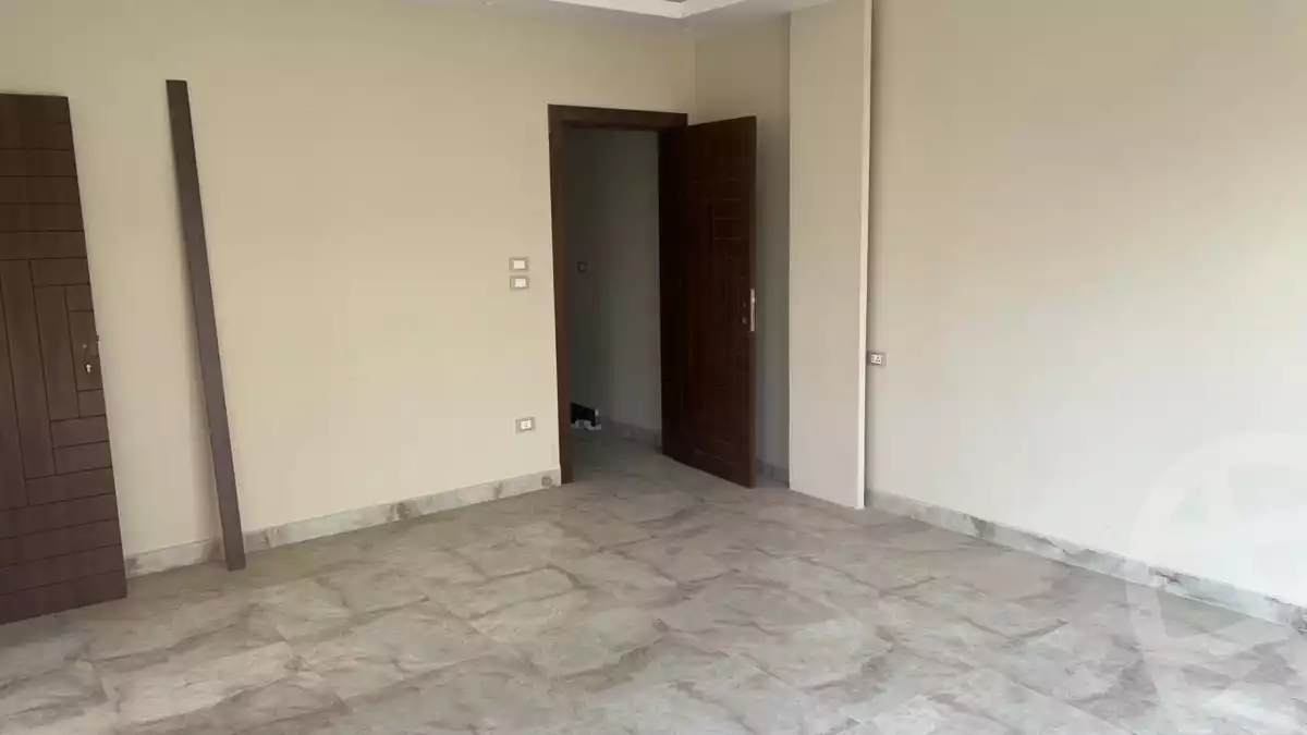 https://aqarmap.com.eg/ar/listing/6187446-for-rent-cairo-new-cairo-compounds-hyde-park-park-corner-hyde-park