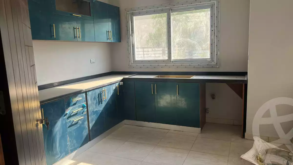 https://aqarmap.com.eg/ar/listing/6187446-for-rent-cairo-new-cairo-compounds-hyde-park-park-corner-hyde-park