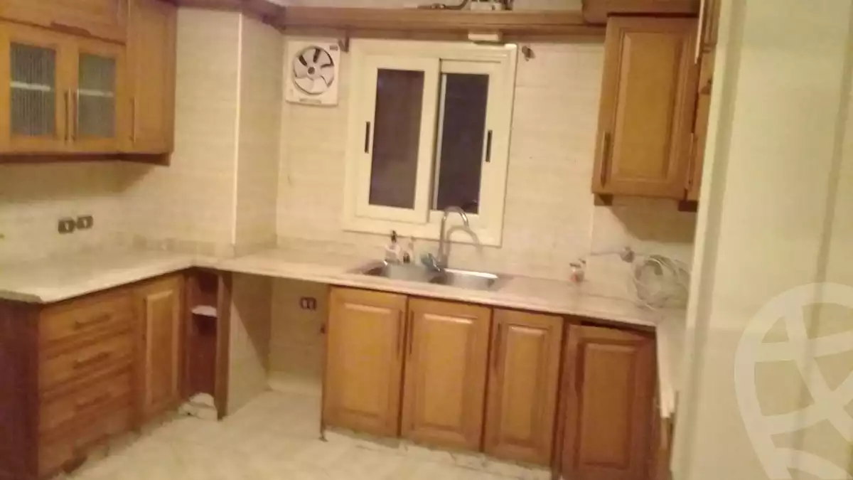 https://aqarmap.com.eg/ar/listing/6171192-for-rent-cairo-el-mohandesen-shareaa-ahmed-orabi