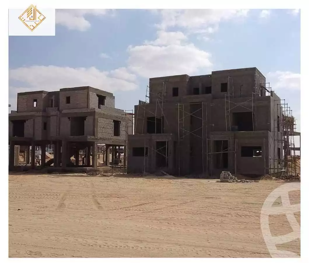 https://aqarmap.com.eg/en/listing/6187877-for-sale-cairo-el-sheikh-zayed-city-lshykh-zyd-ljdyd-naia-west