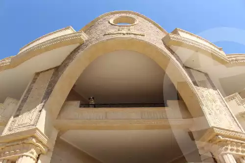 https://aqarmap.com.eg/ar/listing/5464649-for-sale-cairo-helwan-kwrnysh-hlwn