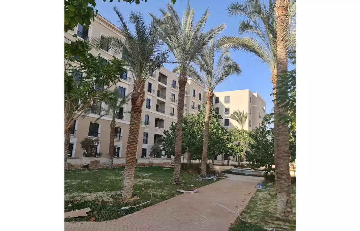 https://aqarmap.com.eg/ar/listing/6189907-for-sale-cairo-el-sheikh-zayed-city-compounds-kmbwnd-fyldj-wyst-dr-llttwyr