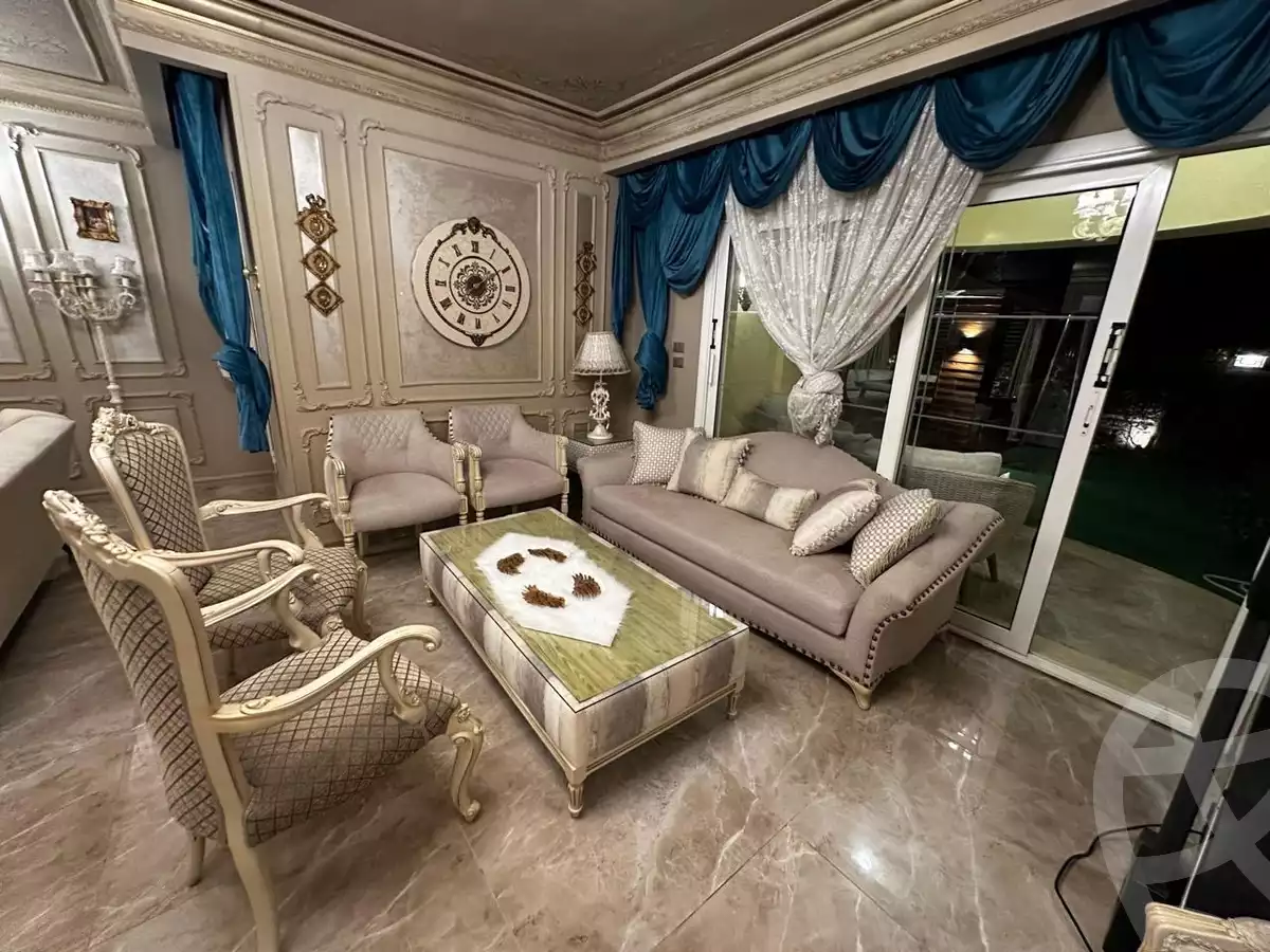 https://aqarmap.com.eg/ar/listing/6191512-for-sale-cairo-new-cairo-compounds-mountain-view-hyde-park