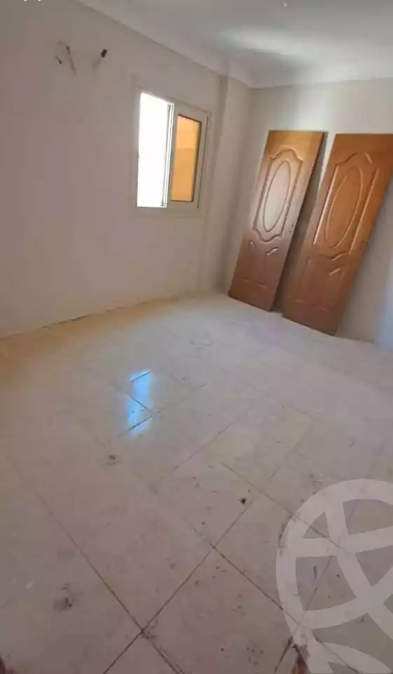 https://aqarmap.com.eg/ar/listing/6191577-for-rent-alexandria-ganaklis