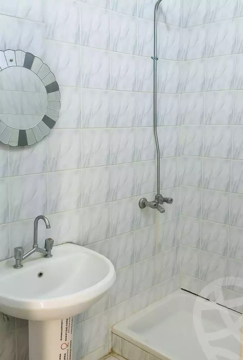 https://aqarmap.com.eg/ar/listing/6194133-for-sale-alexandria-l-jmy-el-hanouvel-kasr-al-quiri-st-1