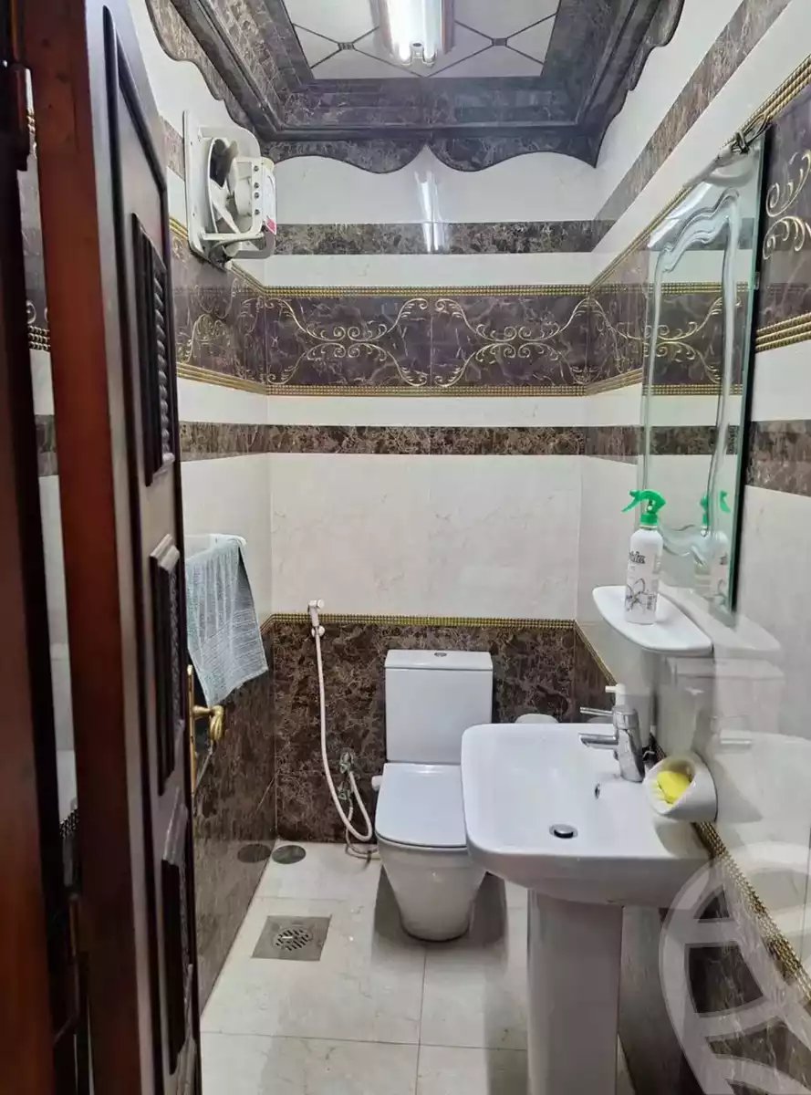 https://aqarmap.com.eg/en/listing/6194552-for-sale-dakahlia-mansoura-el-mansoura-city-gehan-al-sadat-st