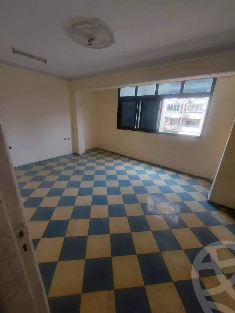 https://aqarmap.com.eg/ar/listing/6196386-for-rent-cairo-helwan-mnshy-yn-hlwn-rael-st