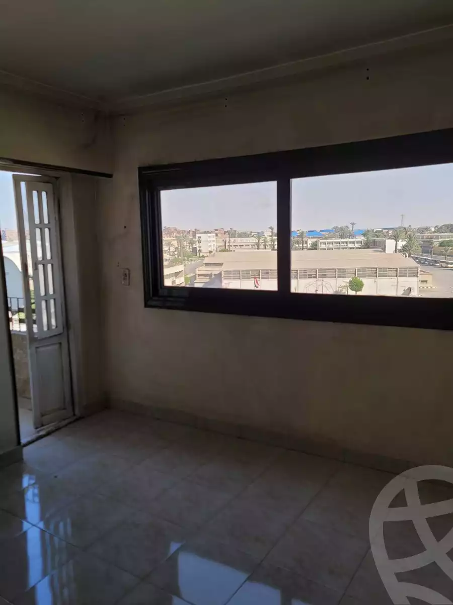 https://aqarmap.com.eg/ar/listing/6196446-for-sale-cairo-helwan-mnshy-yn-hlwn-rael-st