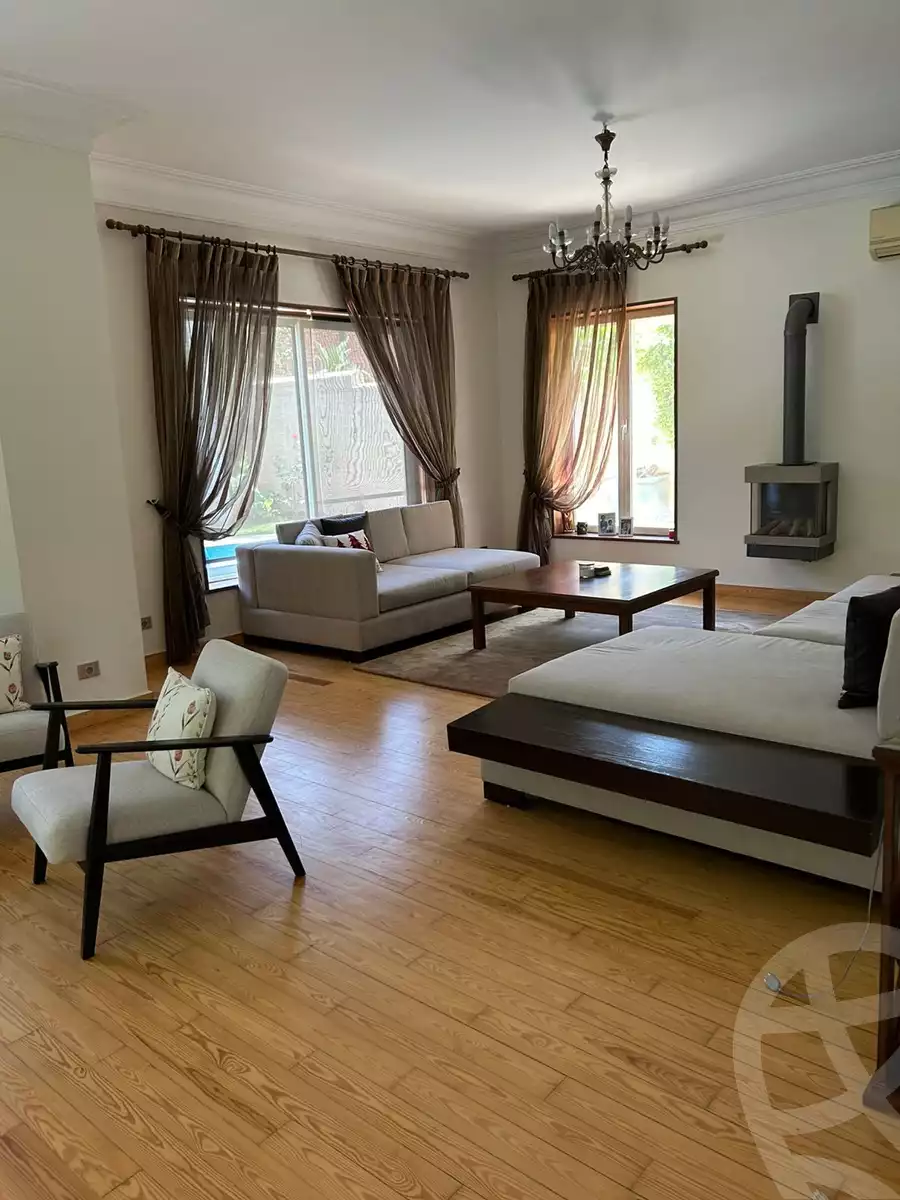 https://aqarmap.com.eg/ar/listing/6198113-for-sale-cairo-6th-of-october-compounds-royal-hills