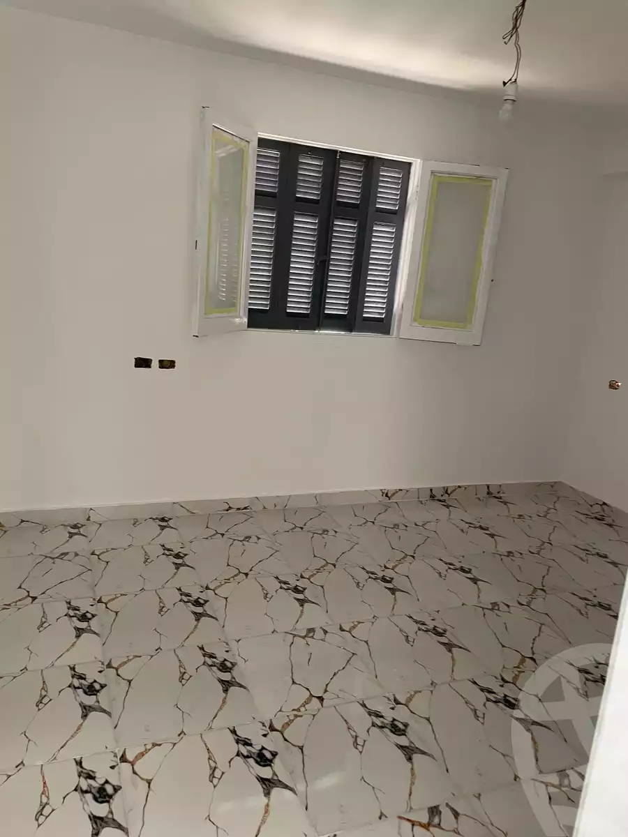 https://aqarmap.com.eg/en/listing/6198475-for-sale-cairo-helwan-hadayek-helwan-el-eshrein-st