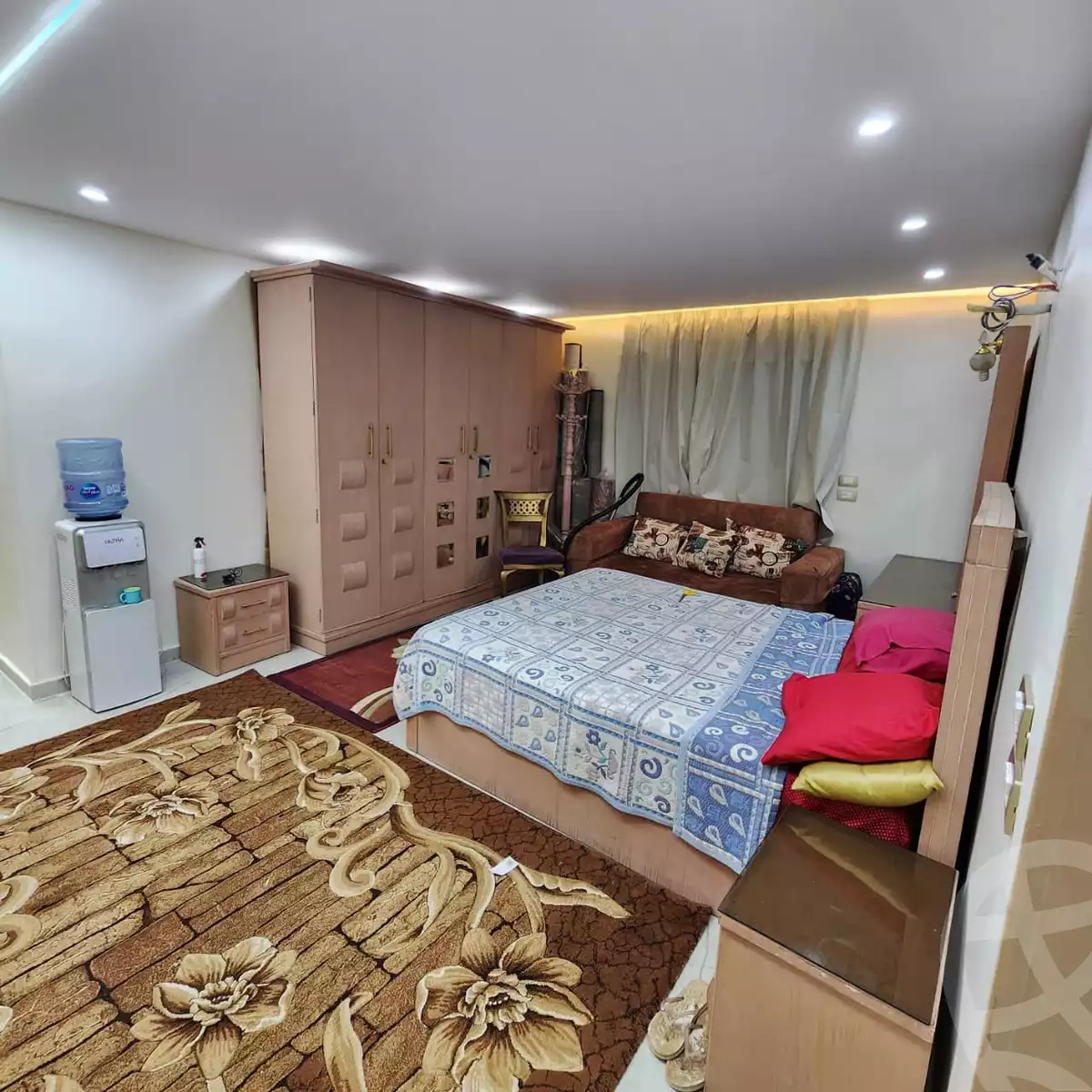 https://aqarmap.com.eg/en/listing/6198645-for-sale-cairo-el-sheikh-zayed-city-compounds-el-khamayel