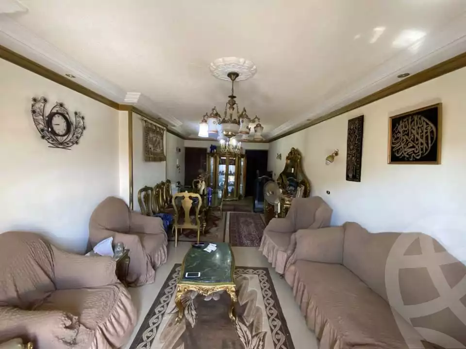 https://aqarmap.com.eg/en/listing/6198796-for-sale-alexandria-glim-zahran-roushdy-st