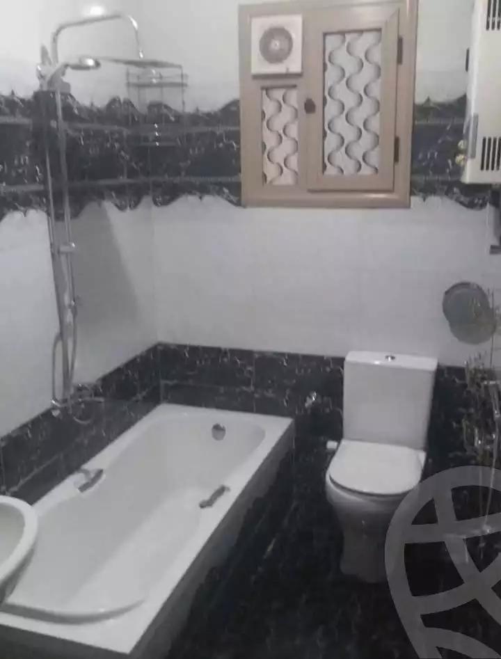 https://aqarmap.com.eg/en/listing/6200922-for-rent-cairo-ain-shams-ahmed-esmat-st