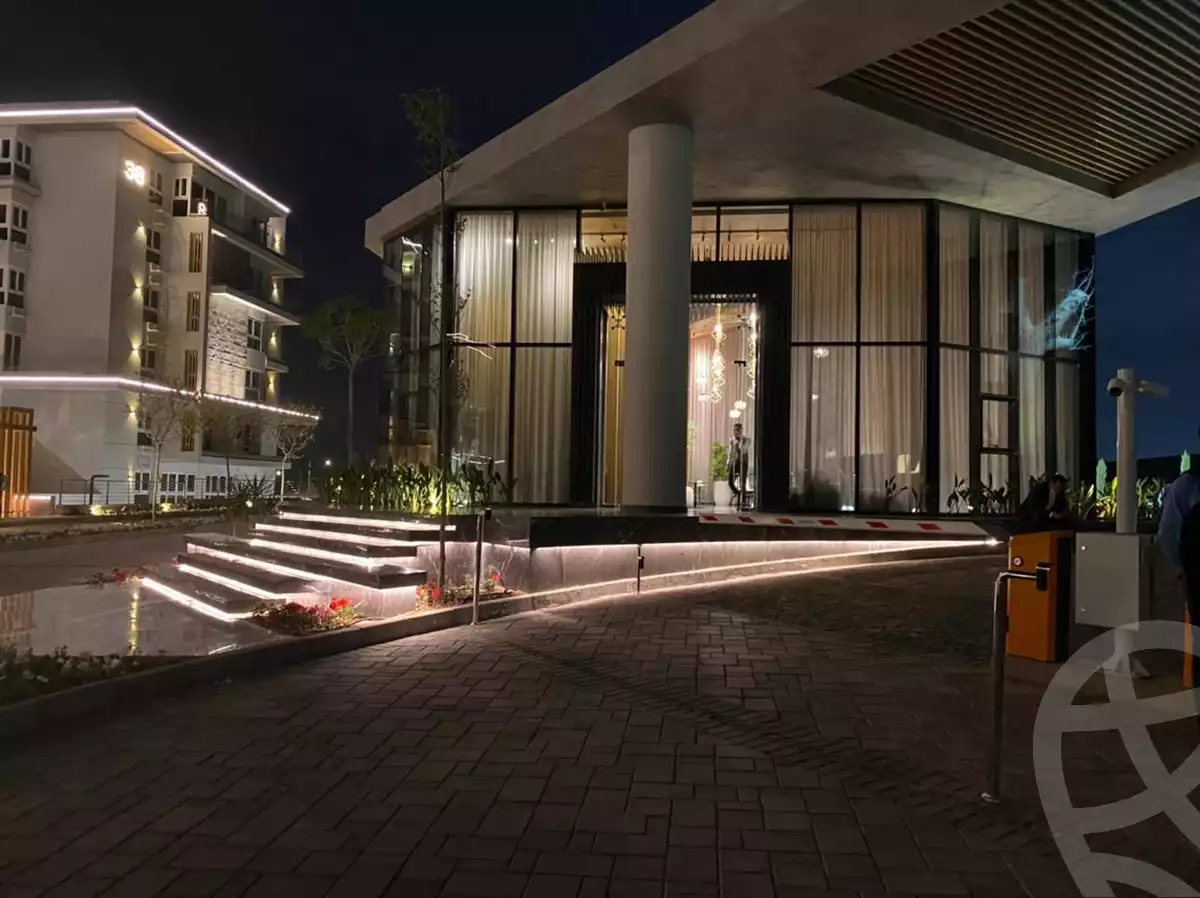 https://aqarmap.com.eg/en/listing/6203796-for-sale-cairo-new-cairo-compounds-mwntn-fyw-y-syty-club-park-mountain-view-icity