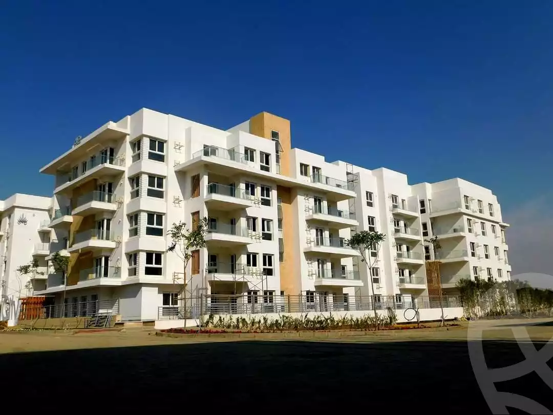 https://aqarmap.com.eg/en/listing/6203838-for-sale-cairo-6th-of-october-compounds-mountain-view-icity-october