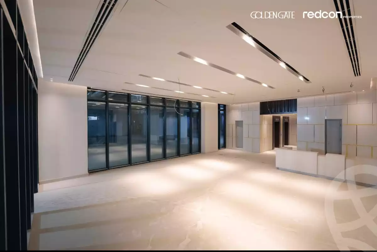 https://aqarmap.com.eg/en/listing/6205981-for-sale-cairo-new-cairo-compounds-golden-gate-redcon