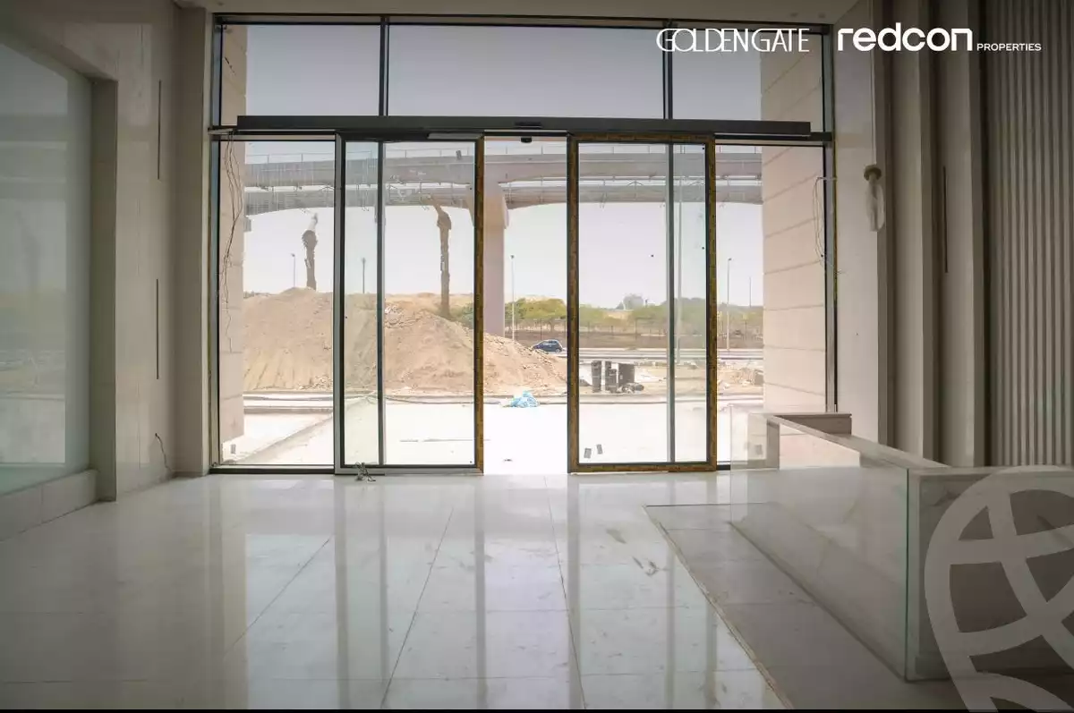 https://aqarmap.com.eg/en/listing/6206151-for-sale-cairo-new-cairo-compounds-golden-gate-redcon