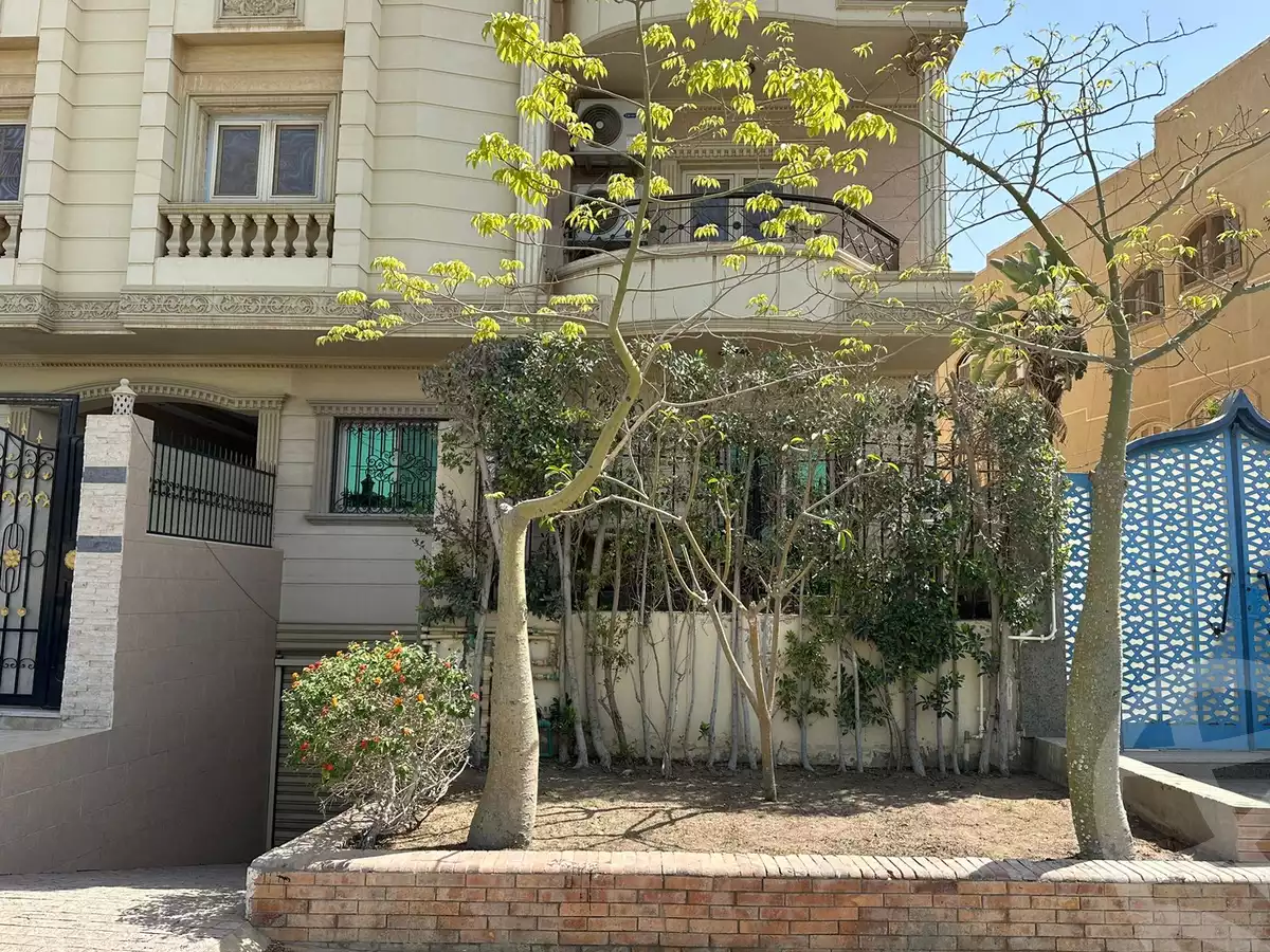 https://aqarmap.com.eg/en/listing/6207405-for-sale-cairo-new-cairo-el-ahyaa-fifth-neighborhood-no-46