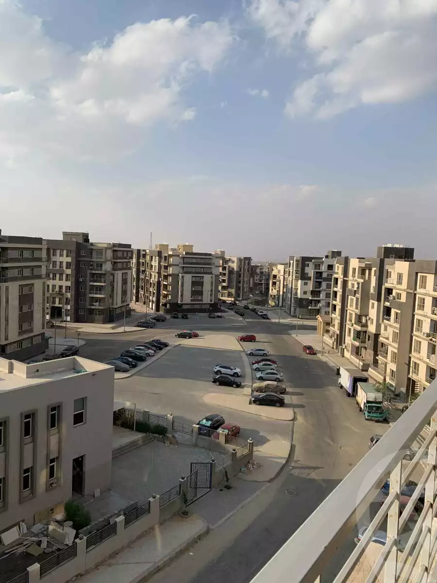 https://aqarmap.com.eg/ar/listing/6208523-for-sale-cairo-new-cairo-compounds-dar-misr-el-koronfel