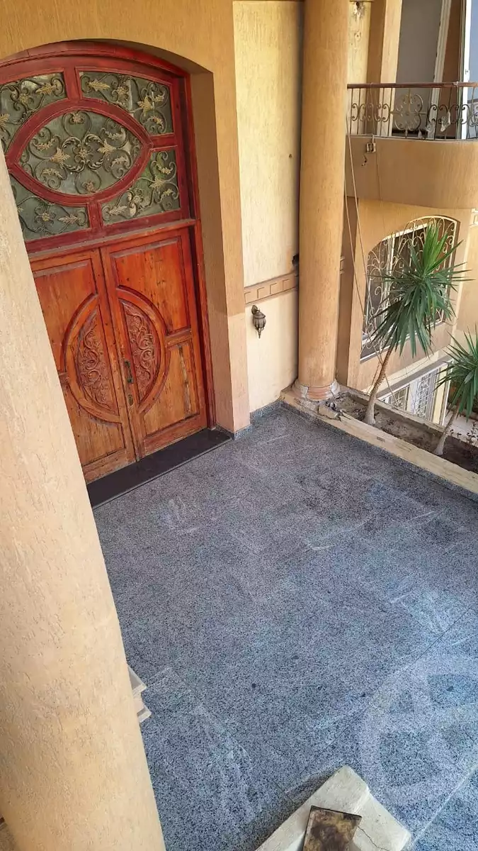 https://aqarmap.com.eg/ar/listing/6209024-for-sale-cairo-new-cairo-ganob-el-akadamiya-south-academy-b-taha-hussein-st