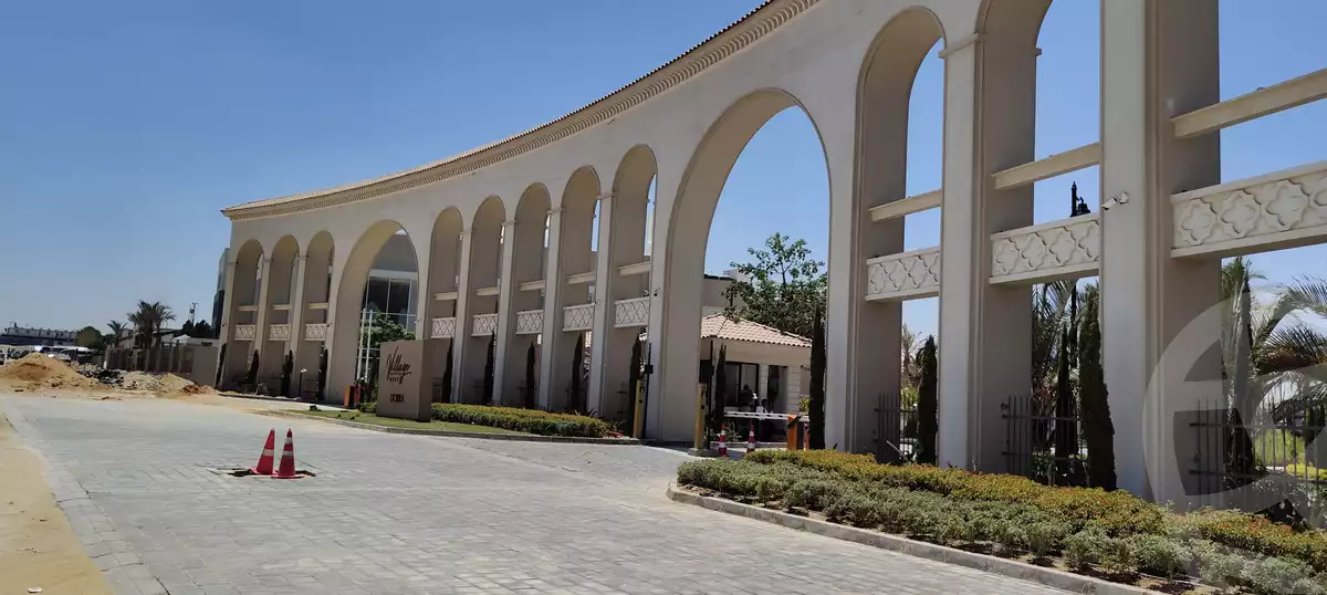 https://aqarmap.com.eg/en/listing/6209293-for-sale-cairo-el-sheikh-zayed-city-compounds-kmbwnd-fyldj-wyst-dr-llttwyr