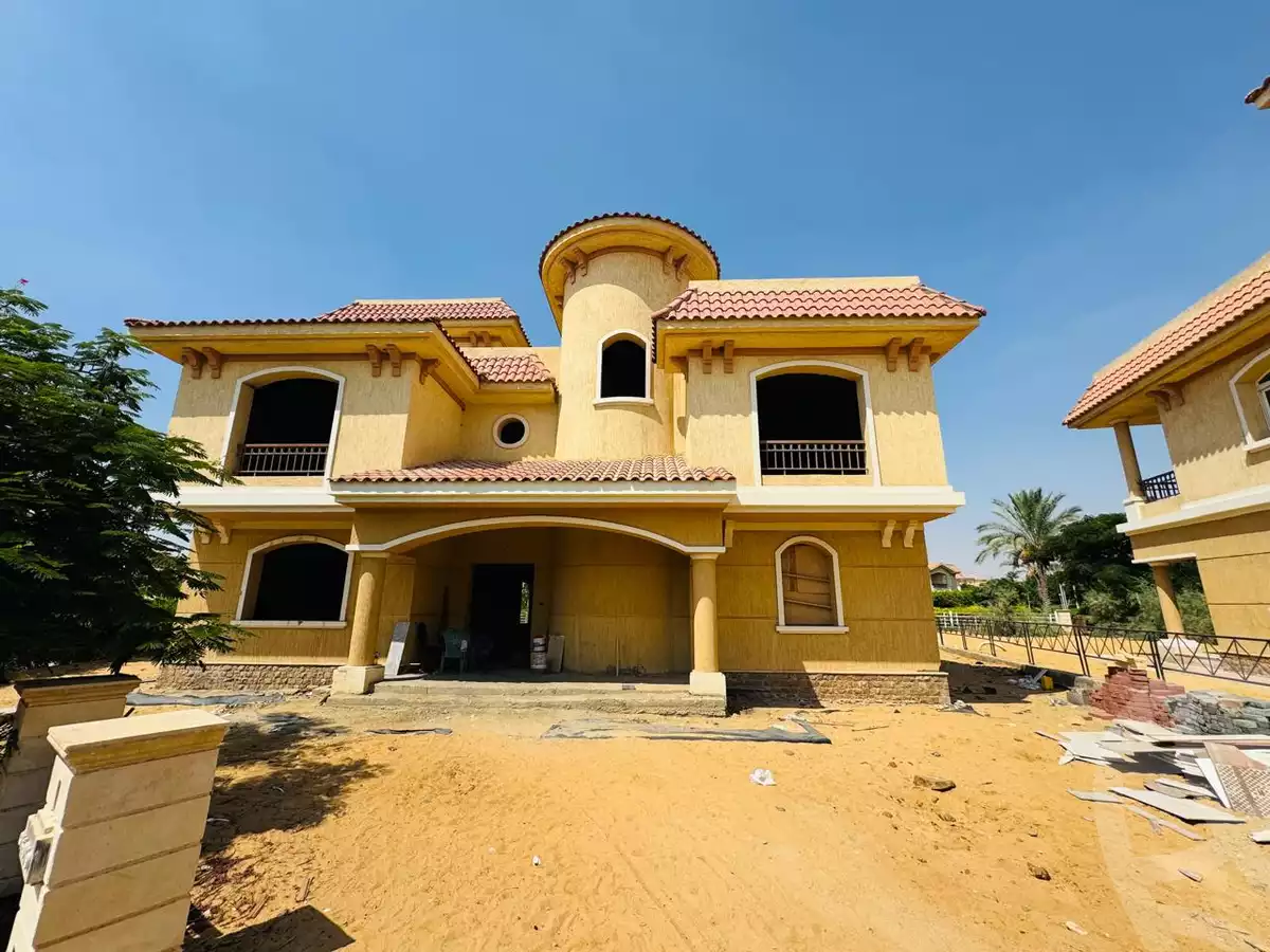 https://aqarmap.com.eg/ar/listing/6209369-for-sale-cairo-new-cairo-madinaty-lmntq-lkhms-fylt-group-18