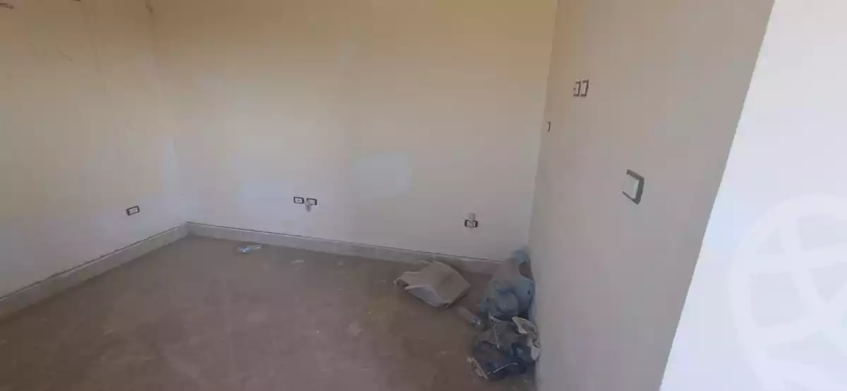 https://aqarmap.com.eg/en/listing/6209571-for-sale-cairo-new-cairo-compounds-el-ashrafia