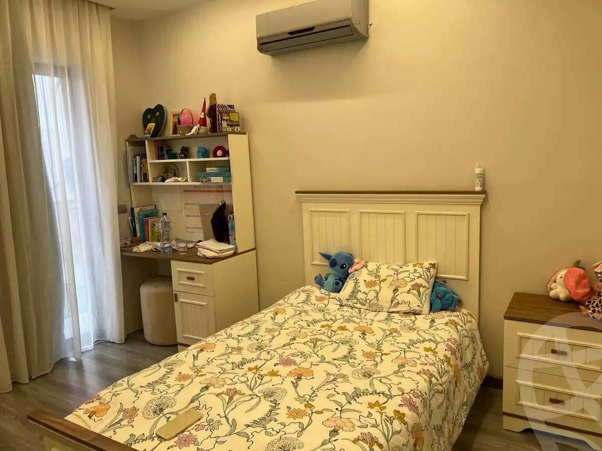 https://aqarmap.com.eg/en/listing/6209732-for-rent-cairo-new-cairo-compounds-lakeview-residence