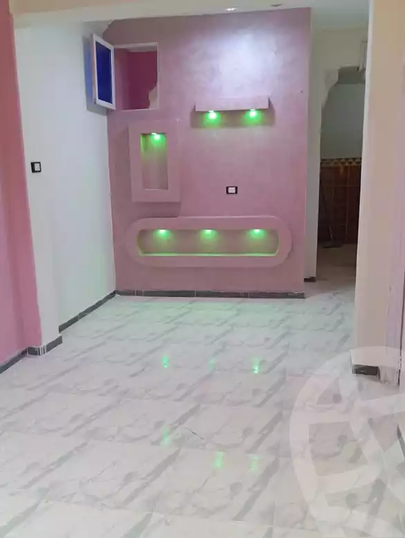 https://aqarmap.com.eg/ar/listing/6210345-for-sale-qalyubia-shubra-el-khaima-om-bayoumi