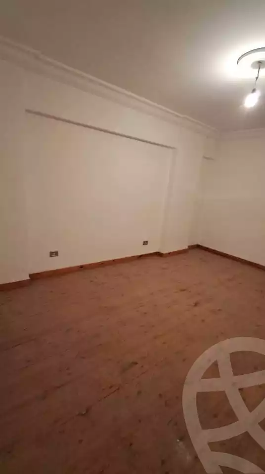 https://aqarmap.com.eg/en/listing/6211764-for-sale-alexandria-ganaklis-compounds-in-ganaklis