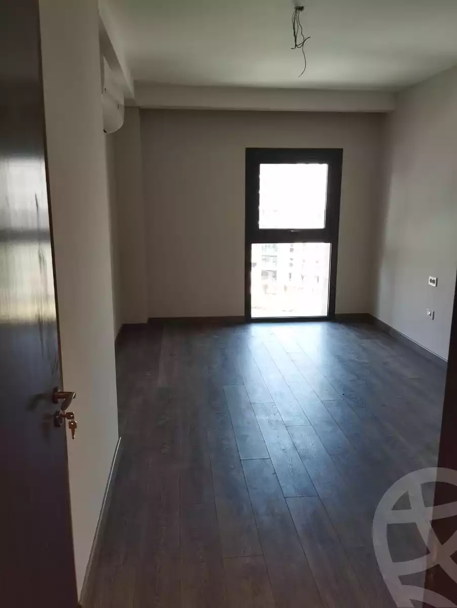 https://aqarmap.com.eg/en/listing/6211949-for-rent-cairo-el-sheikh-zayed-city-compounds-zyd-wr-llttwyr-park-towers-zed-el-sheikh-zayed-compound