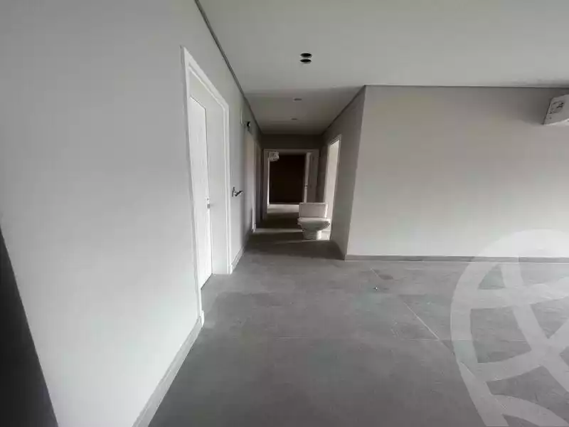 https://aqarmap.com.eg/ar/listing/6212207-for-sale-cairo-el-sheikh-zayed-city-compounds-kmbwnd-fyldj-wyst-dr-llttwyr