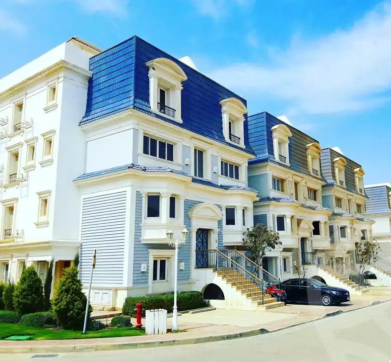 https://aqarmap.com.eg/en/listing/6212663-for-sale-cairo-new-cairo-lmstqbl-syty-compounds-aliva-compound-mountain-view