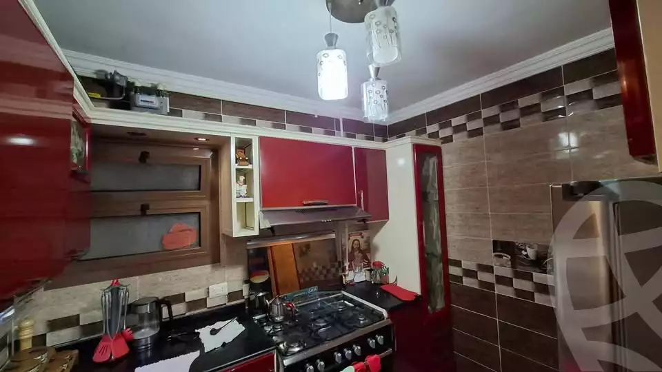 https://aqarmap.com.eg/ar/listing/6212750-for-sale-alexandria-sydy-bshr-sydy-bshr-bhry-street-17