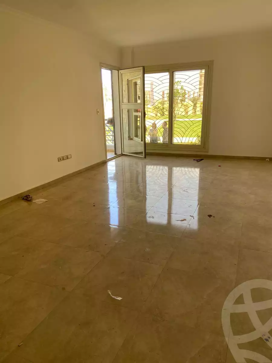 https://aqarmap.com.eg/en/listing/6212776-for-sale-cairo-el-sheikh-zayed-city-lshykh-zyd-ljdyd-west-view-residence-hdp