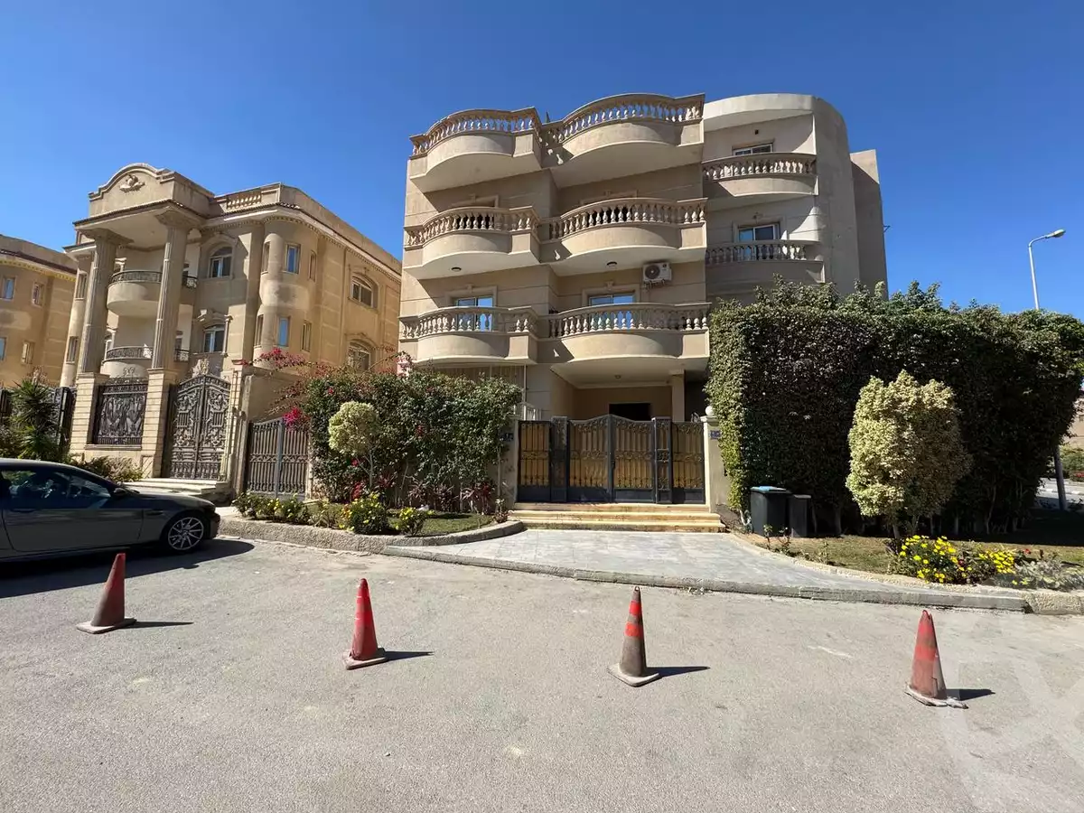 https://aqarmap.com.eg/ar/listing/6213316-for-sale-cairo-new-cairo-el-banafsg-el-banafsag-villas
