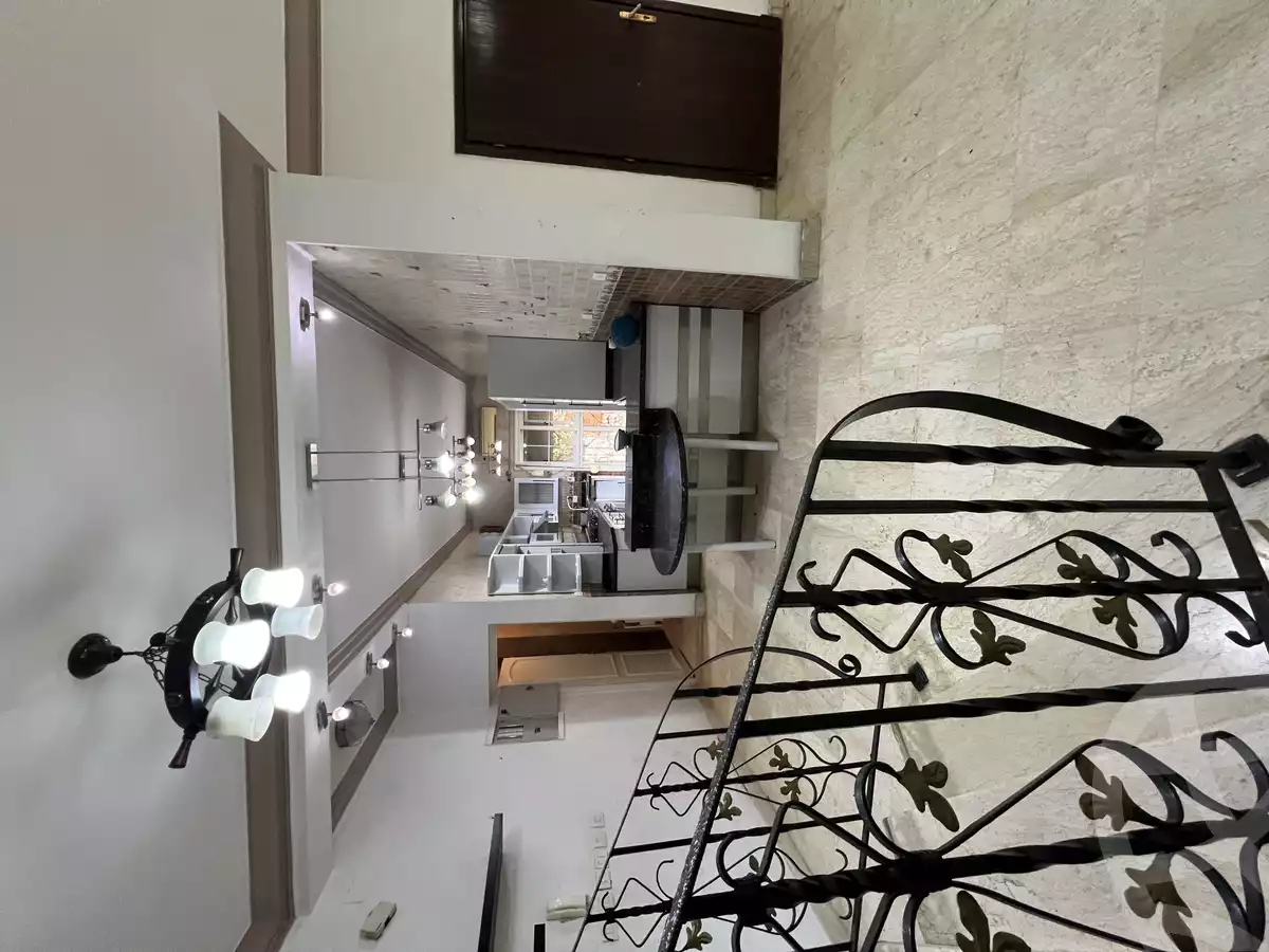 https://aqarmap.com.eg/ar/listing/6214279-for-sale-cairo-new-cairo-lrhb-city-phase-3-umm-kolthom-st