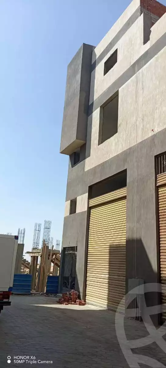 https://aqarmap.com.eg/ar/listing/6215417-for-sale-sharqia-10th-of-ramadan-industrial-area