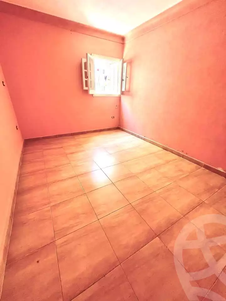 https://aqarmap.com.eg/en/listing/6215460-for-sale-alexandria-lsywf-el-falki