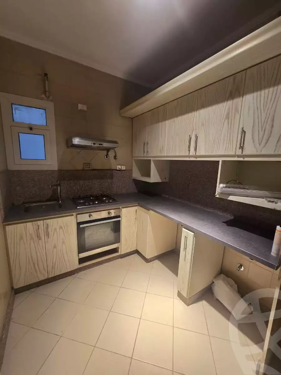 https://aqarmap.com.eg/en/listing/6215795-for-rent-cairo-el-sheikh-zayed-city-compounds-dh-drys