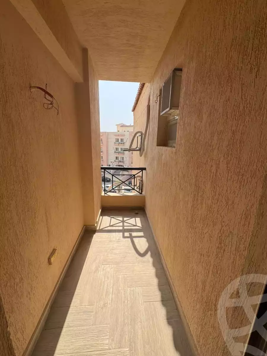 https://aqarmap.com.eg/ar/listing/6216013-for-sale-cairo-6th-of-october-compounds-dream-land-flower-resort