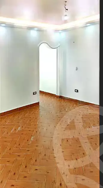 https://aqarmap.com.eg/ar/listing/6216696-for-sale-alexandria-l-jmy-lbytsh-bianchiii-el-arbaeen-st