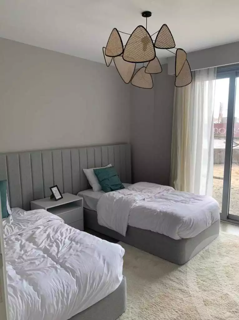https://aqarmap.com.eg/en/listing/6216863-for-sale-cairo-el-sheikh-zayed-city-compounds-kmbwnd-fyldj-wyst-dr-llttwyr