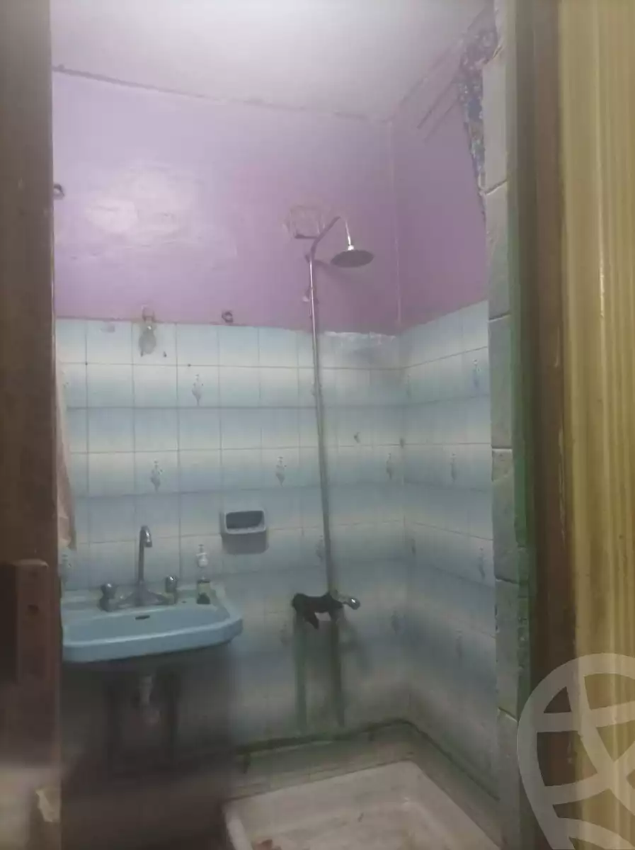 https://aqarmap.com.eg/ar/listing/6217327-for-rent-cairo-hadayek-el-koba-sekat-al-waili-st