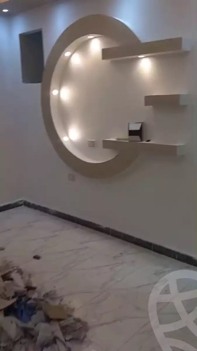https://aqarmap.com.eg/ar/listing/6217796-for-sale-qalyubia-shubra-el-khaima-om-bayoumi